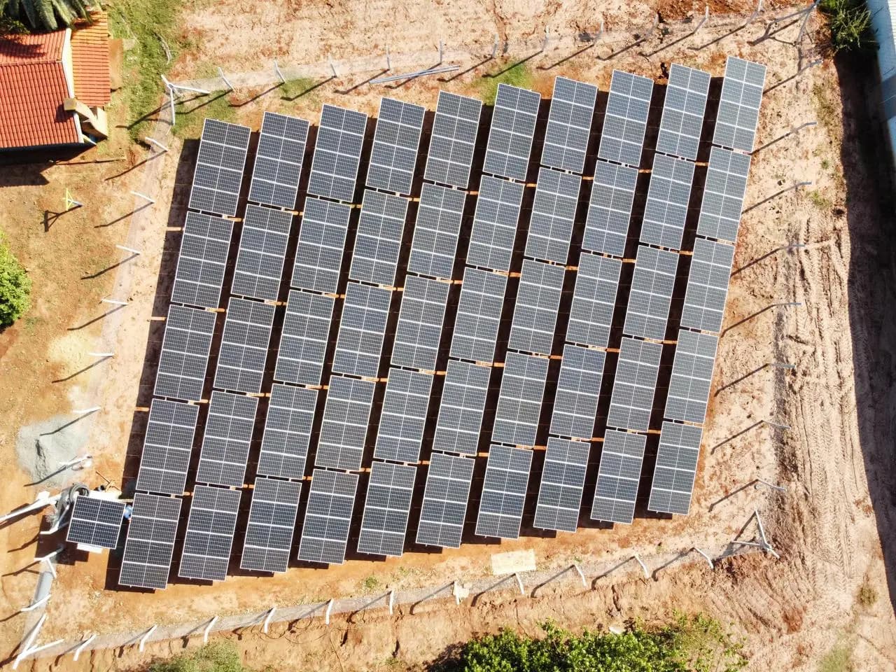Usina solar em solo instalada pela INGASOL